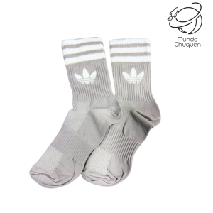 Media deportiva gris