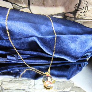 Collar con arete mafalda acero